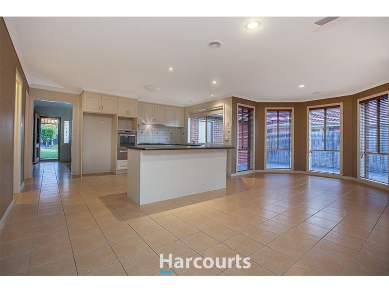 11 Justin Place, Pakenham VIC 3810