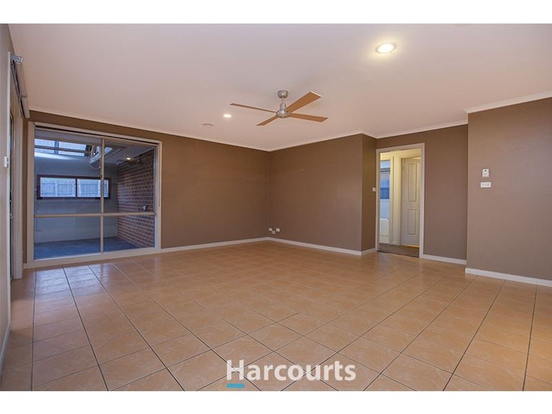 11 Justin Place, Pakenham VIC 3810