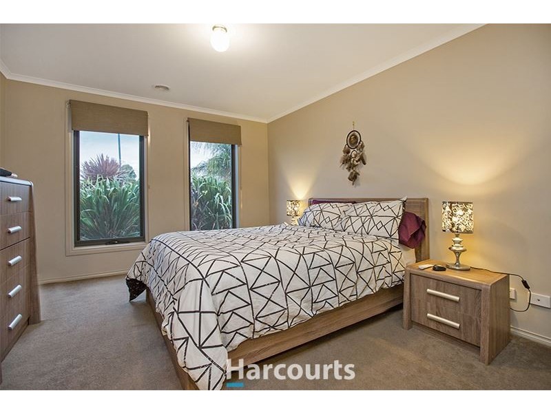 1 Redcherry Court, Pakenham VIC 3810