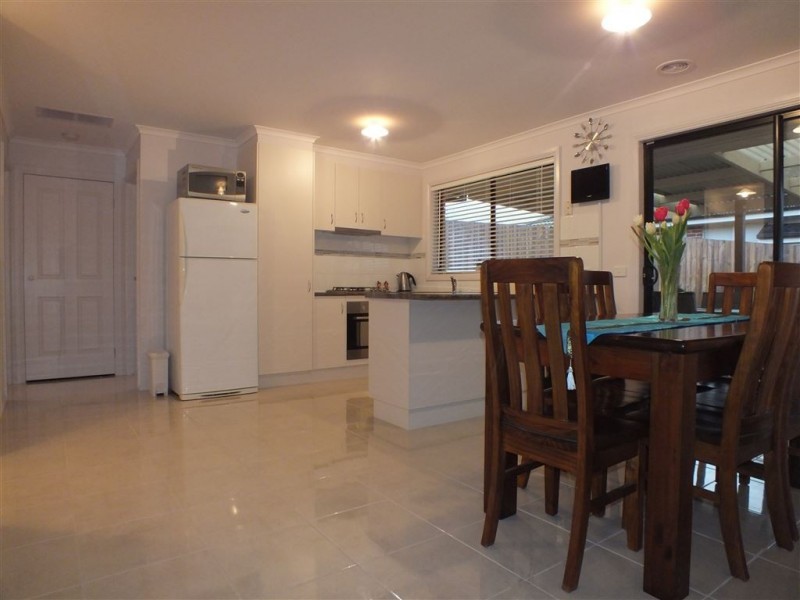 23 Ayesha Rise, Pakenham VIC 3810