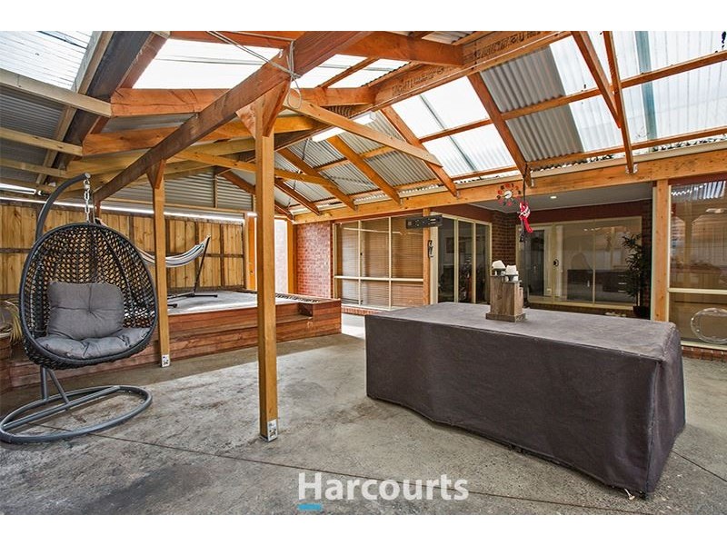 7 Overland Rise, Pakenham VIC 3810