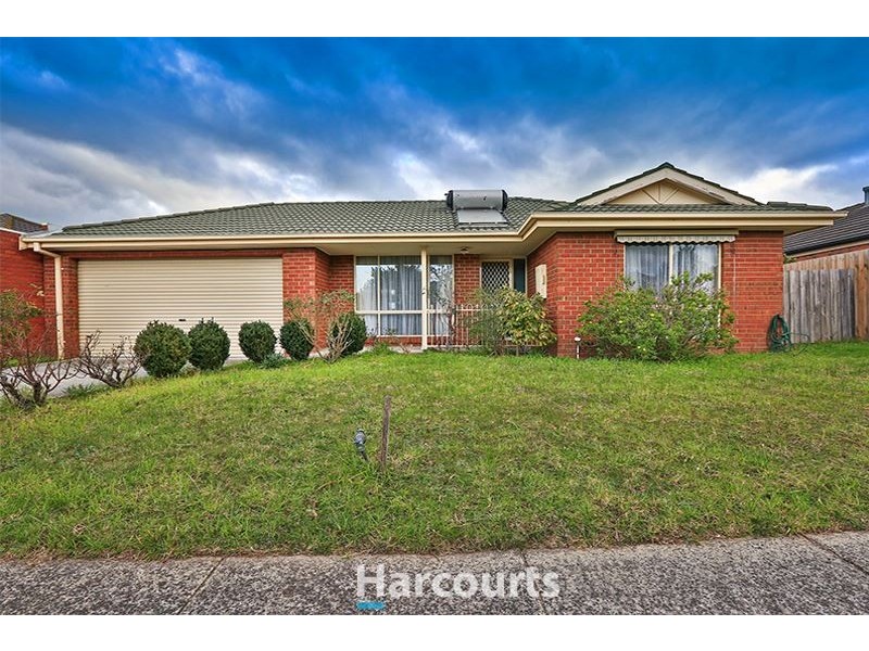 34 Thomas Place, Pakenham VIC 3810