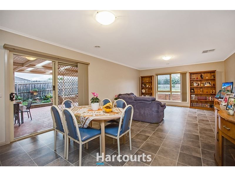 37 Ebony Drive, Pakenham VIC 3810