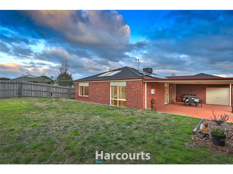 37 Ebony Drive, Pakenham VIC 3810