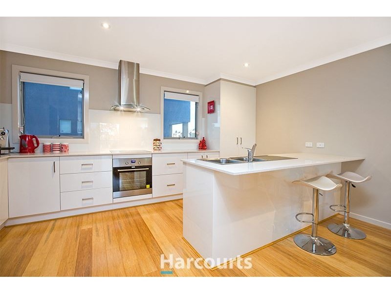 8/13 Harlesden Circuit, Pakenham VIC 3810