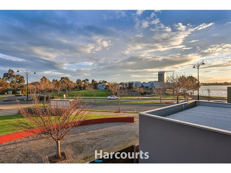 8/13 Harlesden Circuit, Pakenham VIC 3810