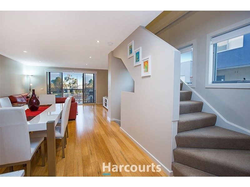 8/13 Harlesden Circuit, Pakenham VIC 3810