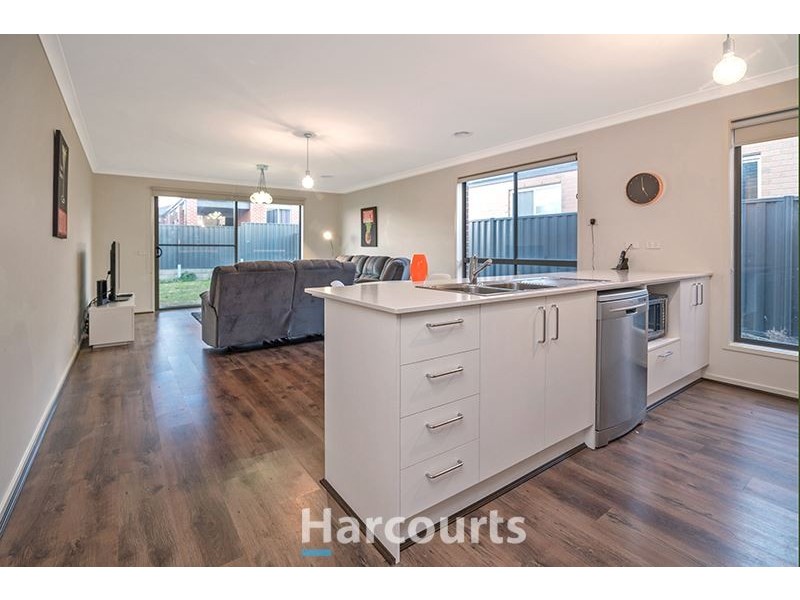 30 Constance Way, Pakenham VIC 3810