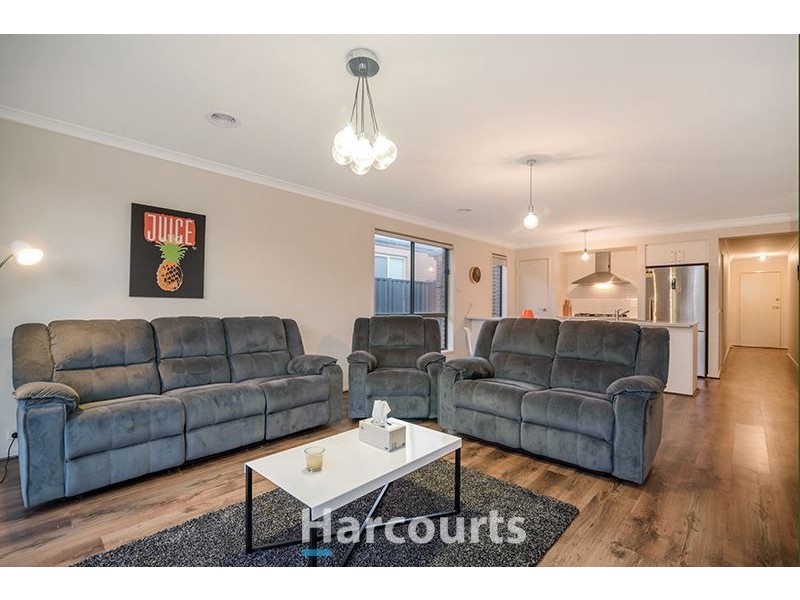 30 Constance Way, Pakenham VIC 3810