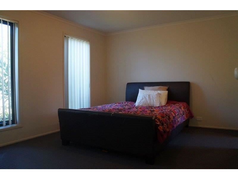 5 Gorham Street, Pakenham VIC 3810
