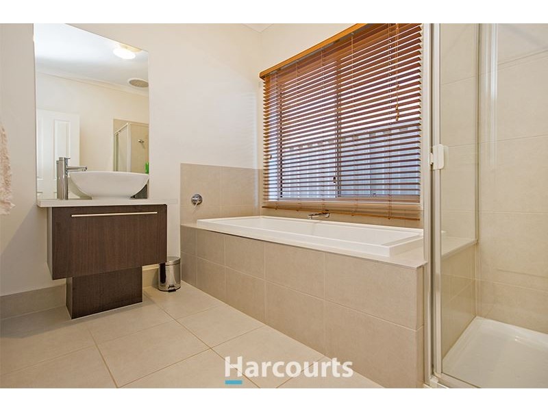 10 Audley Street, Pakenham VIC 3810