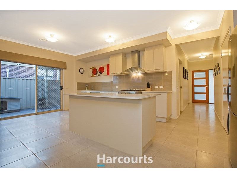 10 Audley Street, Pakenham VIC 3810