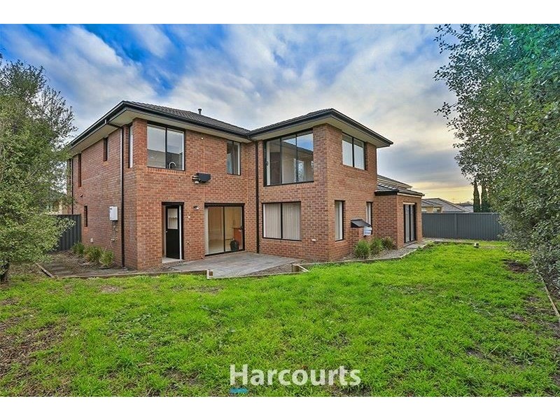 2 Joseph Banks Drive, Pakenham VIC 3810