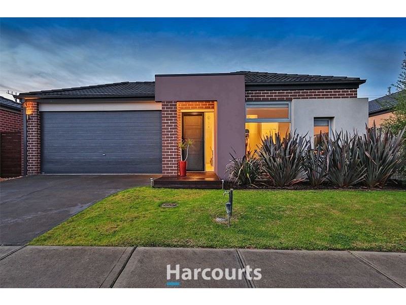 34 Salvia Avenue, Pakenham VIC 3810