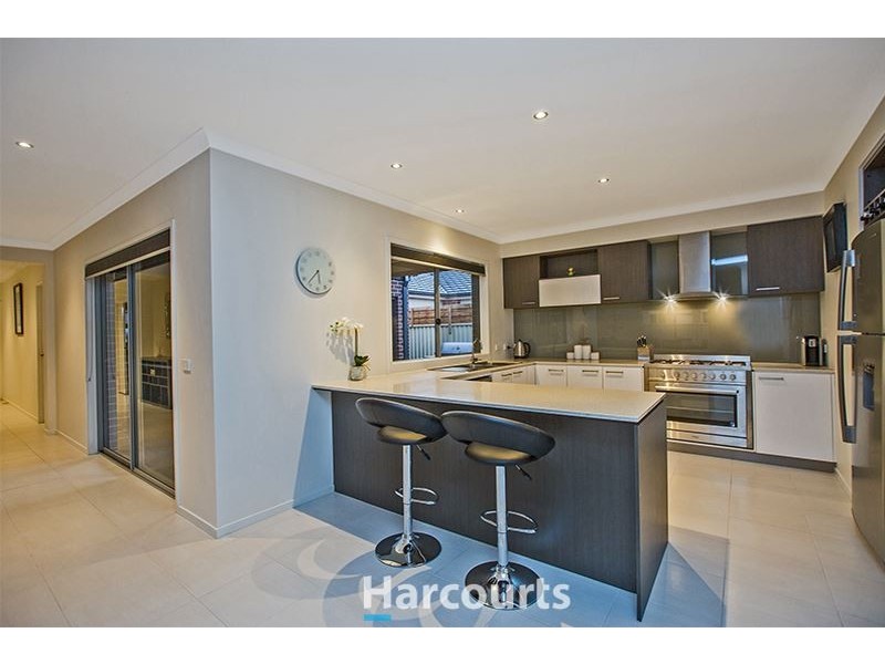 34 Salvia Avenue, Pakenham VIC 3810