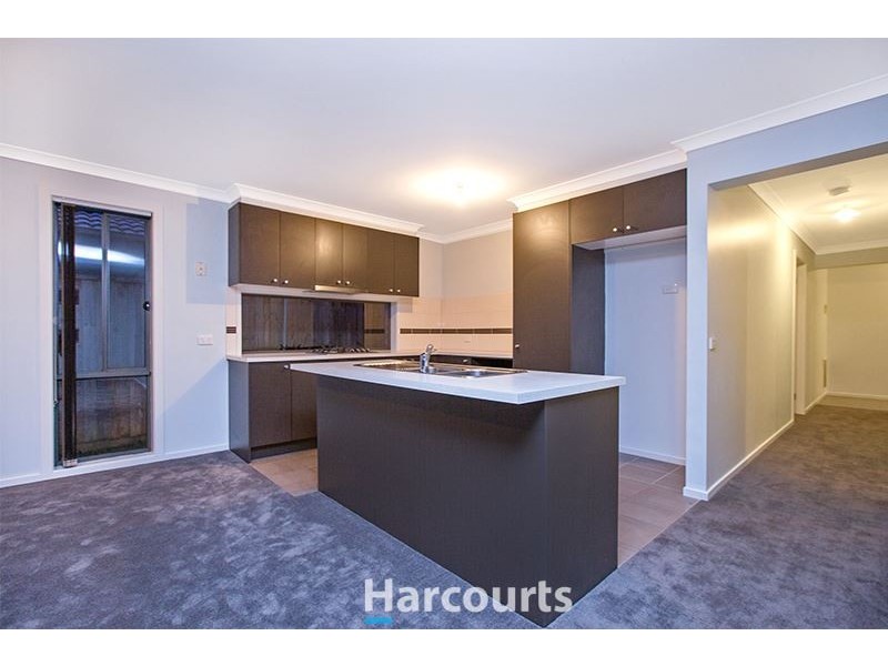 18 Glen Vista Road, Pakenham VIC 3810