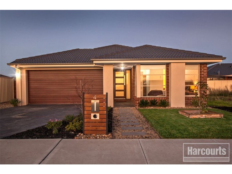 4 Muscari Drive, Pakenham VIC 3810