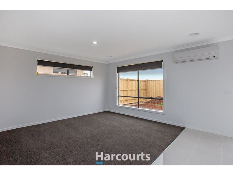 6 Hampstead Street, Pakenham VIC 3810