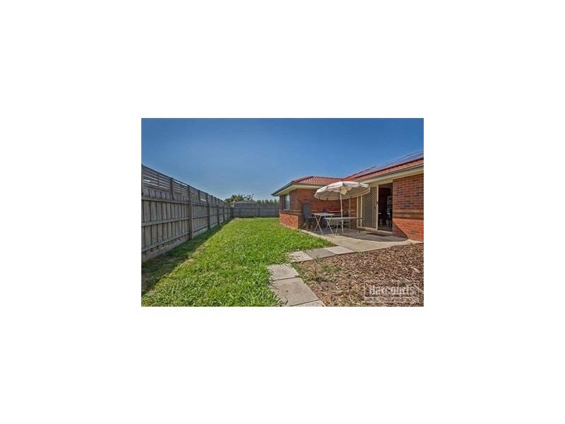 5 Freeman Drive, Pakenham VIC 3810