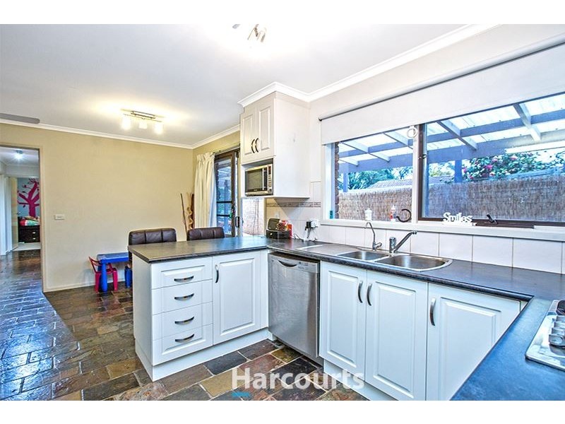 21 Eagle Drive, Pakenham VIC 3810