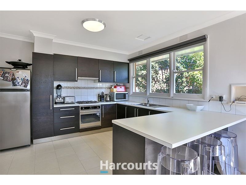 24 Henty Street, Pakenham VIC 3810