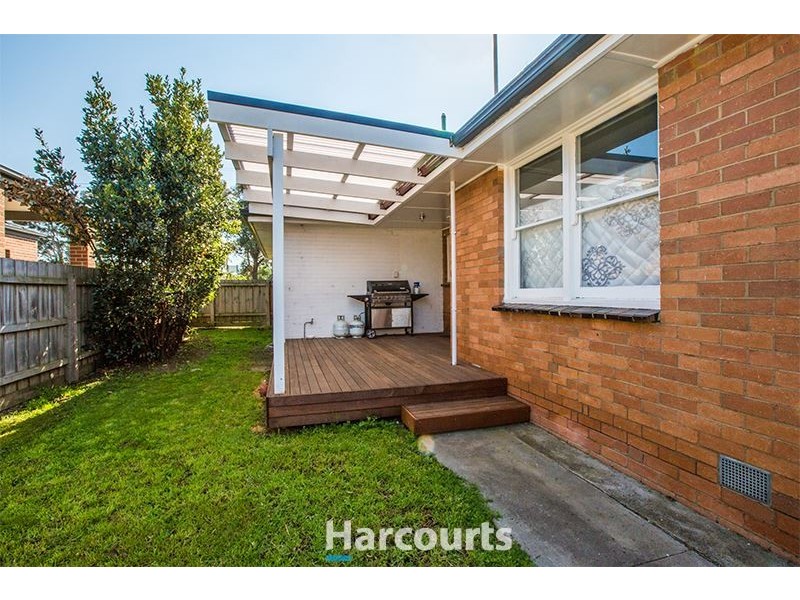 24 Henty Street, Pakenham VIC 3810