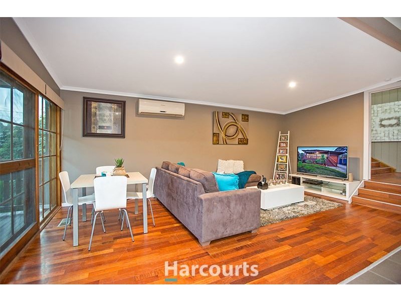 11 Gardenia Street, Pakenham VIC 3810