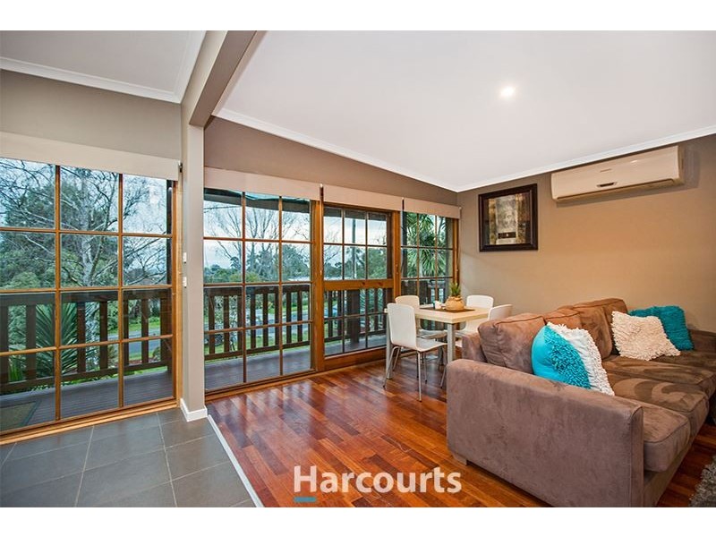 11 Gardenia Street, Pakenham VIC 3810