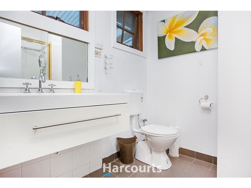 11 Gardenia Street, Pakenham VIC 3810