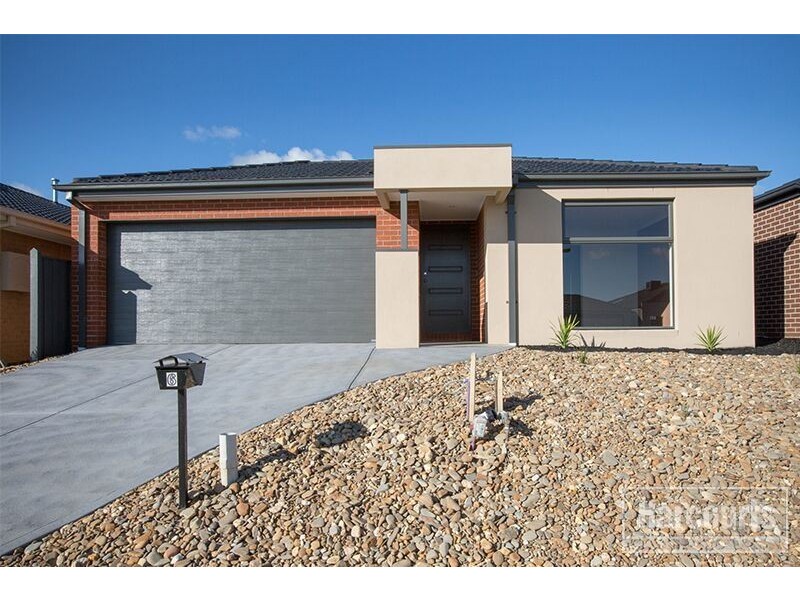 6 Canyon Avenve, Clyde VIC 3978