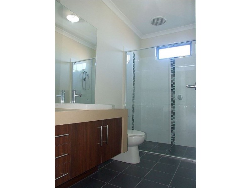 23 Albatross Drive, Pakenham VIC 3810