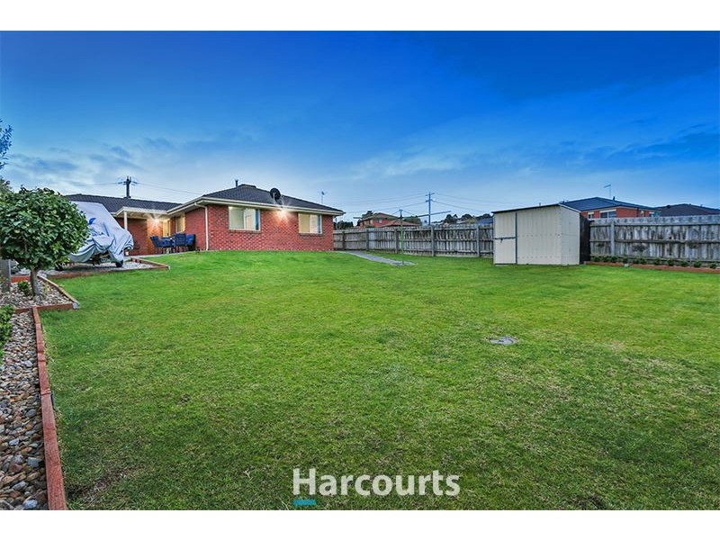 60 Eagle Drive, Pakenham VIC 3810
