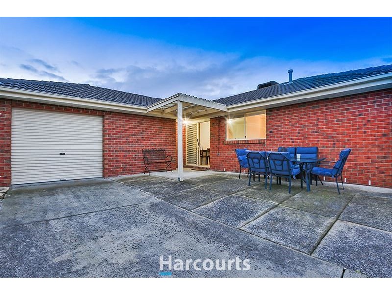 60 Eagle Drive, Pakenham VIC 3810
