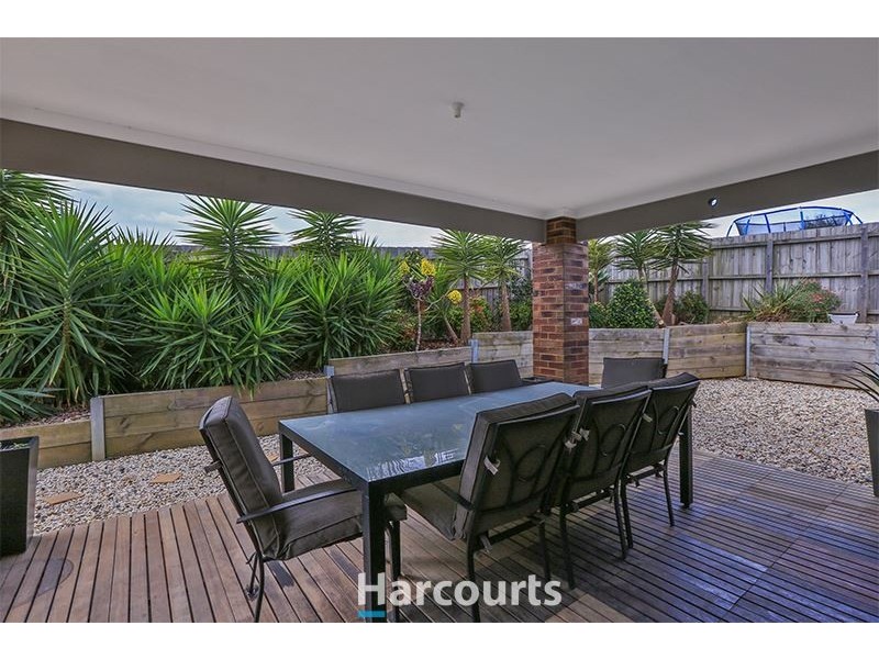 35 Silver Gum Drive, Pakenham VIC 3810