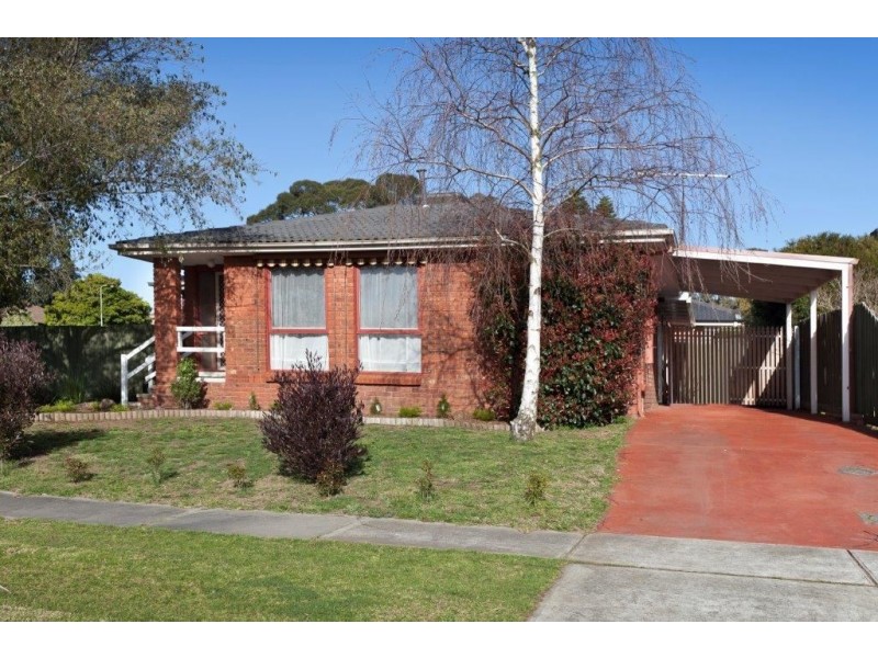 38 Mahon Crescent, Narre Warren VIC 3805