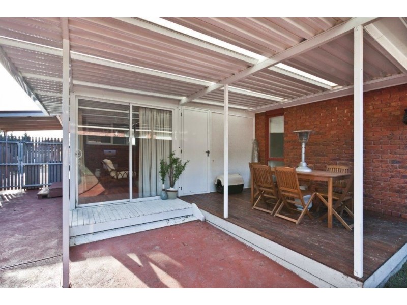 38 Mahon Crescent, Narre Warren VIC 3805