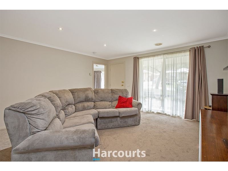 19 Donday Court, Pakenham VIC 3810