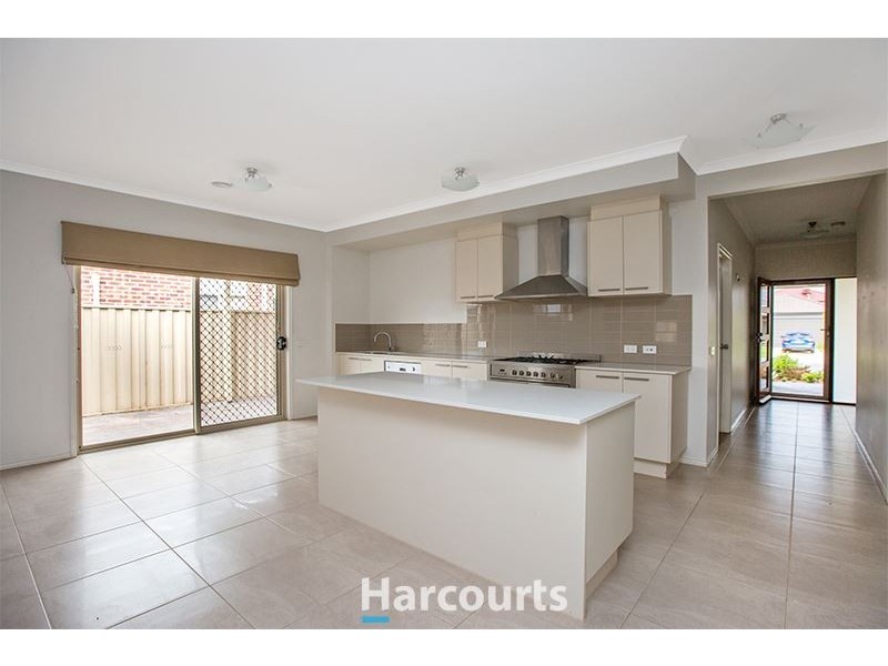10 Audley Street, Pakenham VIC 3810
