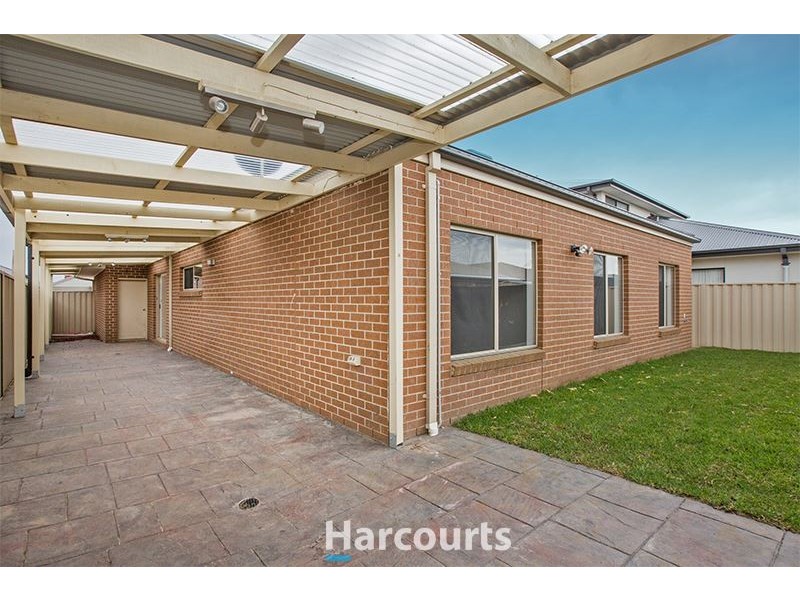 10 Audley Street, Pakenham VIC 3810