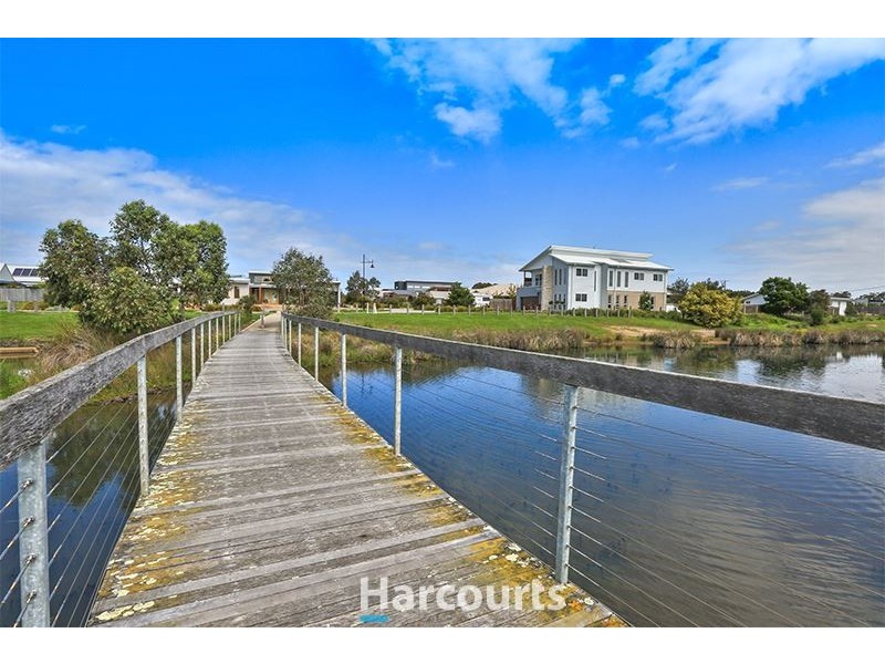 30 Boardwalk Boulevard, Cowes VIC 3922