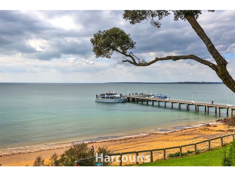 30 Boardwalk Boulevard, Cowes VIC 3922