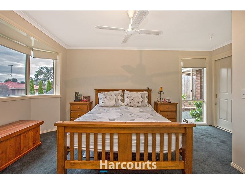 6 Finton Court, Pakenham VIC 3810