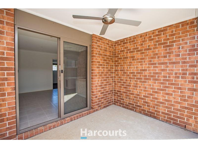 14 Botham Crescent, Pakenham VIC 3810