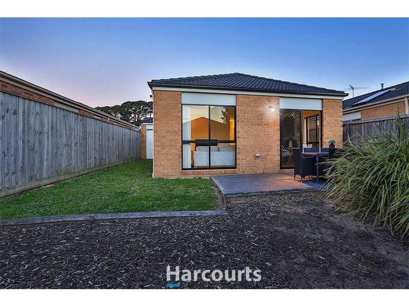 15 Young Street, Pakenham VIC 3810
