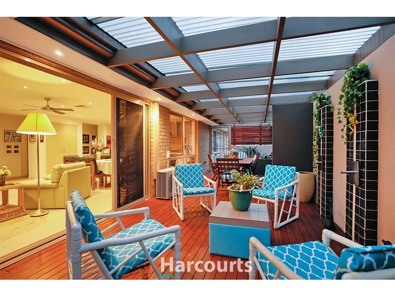 6 Huron Parkway, Pakenham VIC 3810