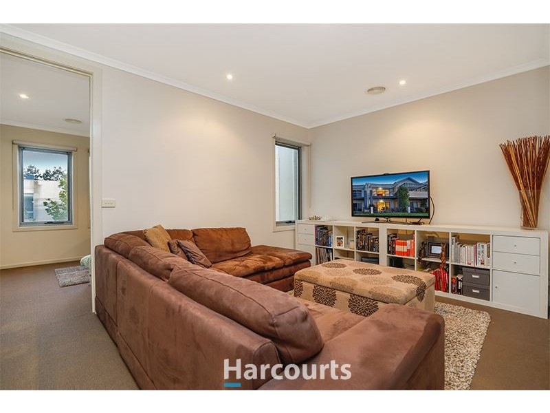 7/2 The Entrance, Pakenham VIC 3810