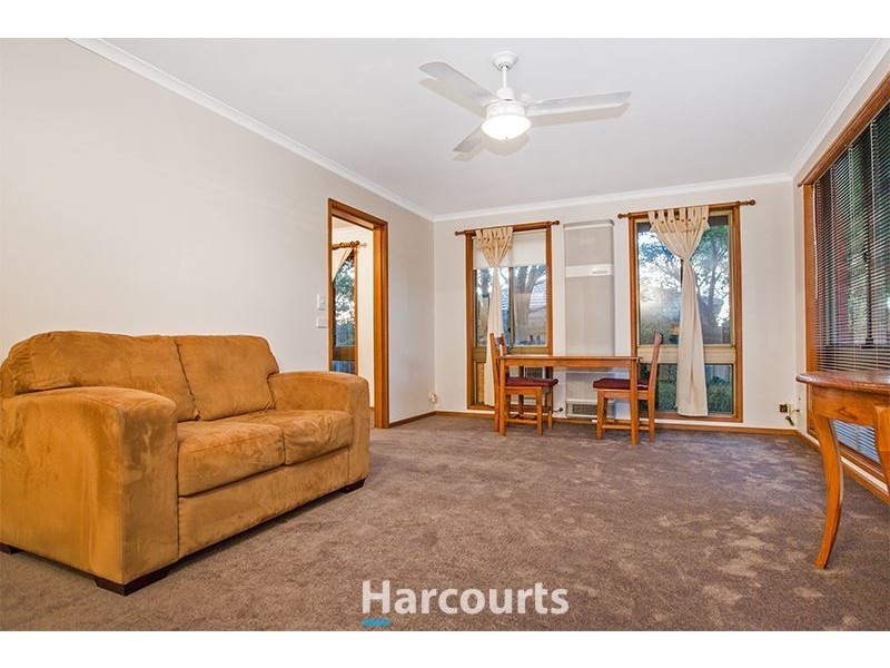 9 Eagle Drive, Pakenham VIC 3810