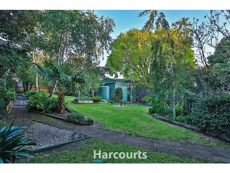 9 Eagle Drive, Pakenham VIC 3810