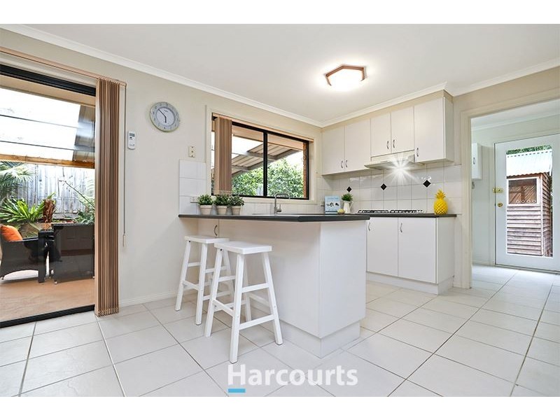 17 Luca Place, Pakenham VIC 3810