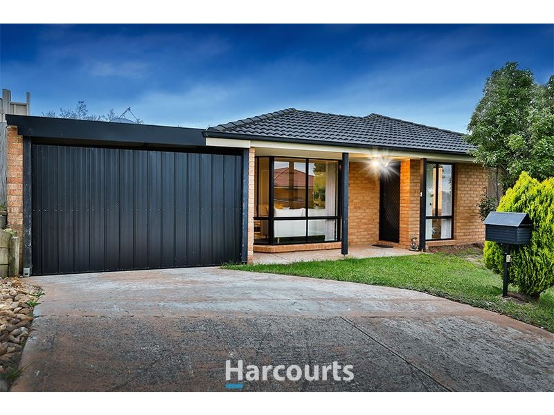17 Luca Place, Pakenham VIC 3810